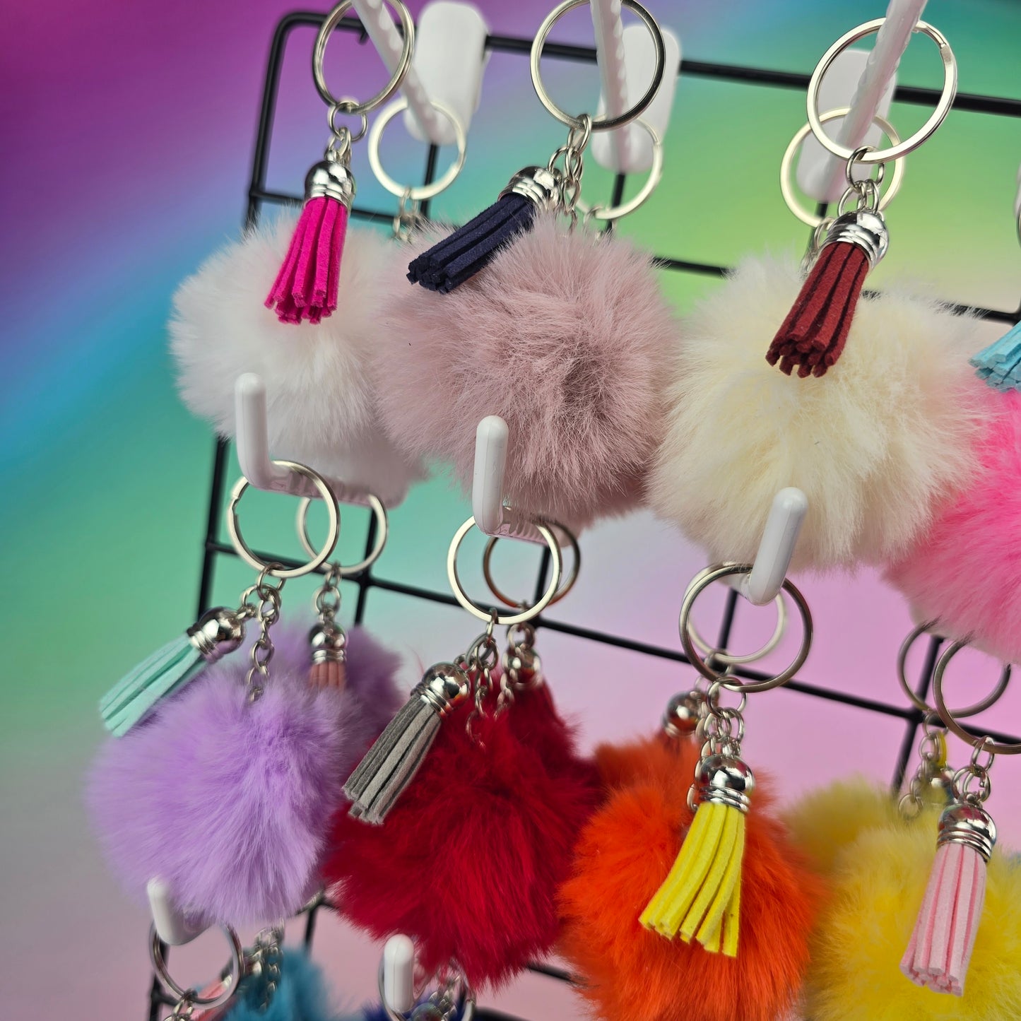 Fluffy Pom - Key Chain