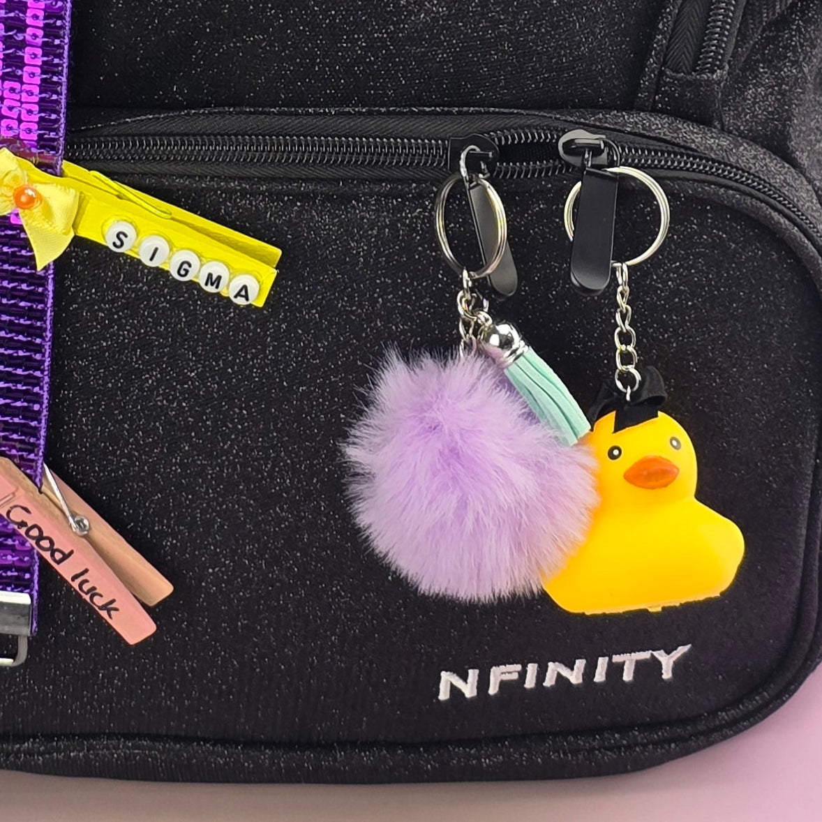 Fluffy Pom - Key Chain